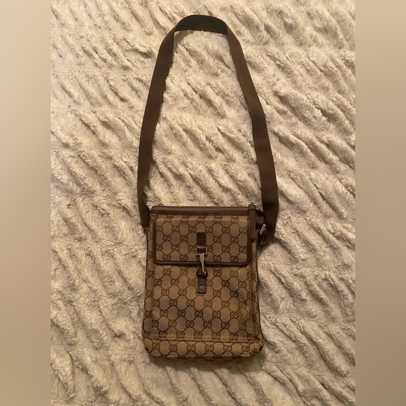 AUTHENTIC GUCCI BAG - Picture 1 of 4